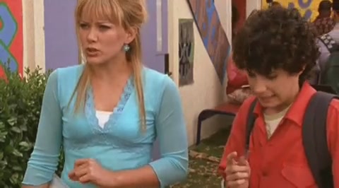 DailyDuff-dot-org_LizzieMcGuire-2x32MyDinnerWithDig0443.jpg