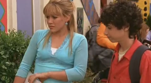 DailyDuff-dot-org_LizzieMcGuire-2x32MyDinnerWithDig0476.jpg