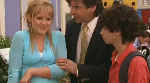 DailyDuff-dot-org_LizzieMcGuire-2x32MyDinnerWithDig0478.jpg