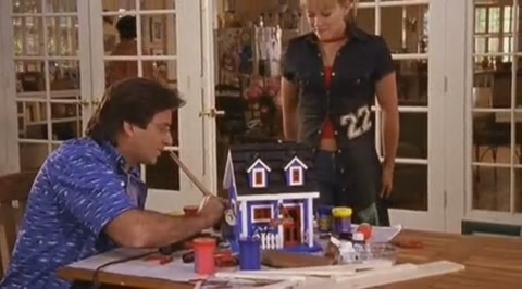 DailyDuff-dot-org_LizzieMcGuire-2x32MyDinnerWithDig0755.jpg