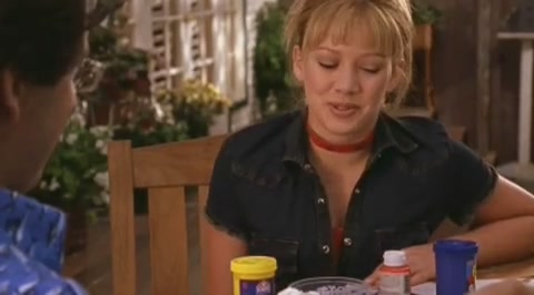 DailyDuff-dot-org_LizzieMcGuire-2x32MyDinnerWithDig0780.jpg DailyDuff-dot-org_LizzieMcGuire-2x32MyDinnerWithDig0780.jpg