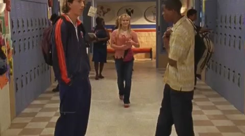 DailyDuff-dot-org_LizzieMcGuire-2x33JustOneOfTheGuys1949.jpg