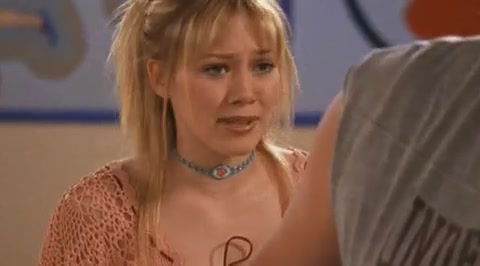 DailyDuff-dot-org_LizzieMcGuire-2x33JustOneOfTheGuys2124.jpg