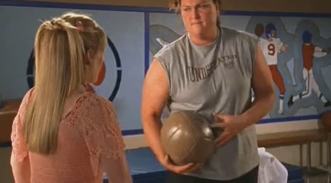 DailyDuff-dot-org_LizzieMcGuire-2x33JustOneOfTheGuys2125.jpg