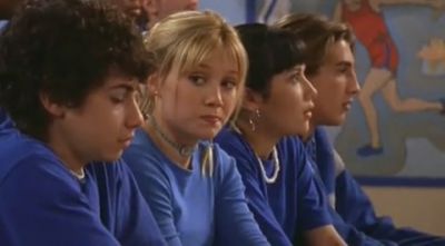 DailyDuff-dot-org_LizzieMcGuire-2x33JustOneOfTheGuys1239.jpg