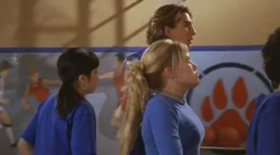 DailyDuff-dot-org_LizzieMcGuire-2x33JustOneOfTheGuys1243.jpg