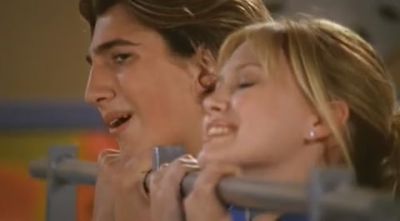 DailyDuff-dot-org_LizzieMcGuire-2x33JustOneOfTheGuys1300.jpg