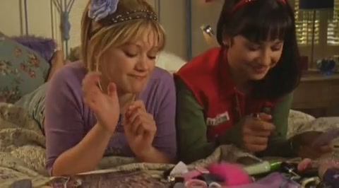 DailyDuff-dot-org_LizzieMcGuire-2x34MagicTrain0012.jpg