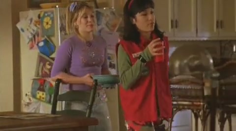 DailyDuff-dot-org_LizzieMcGuire-2x34MagicTrain0124.jpg