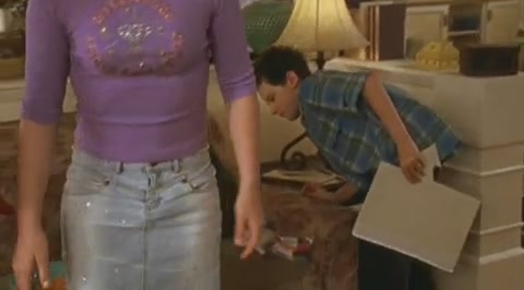DailyDuff-dot-org_LizzieMcGuire-2x34MagicTrain0170.jpg