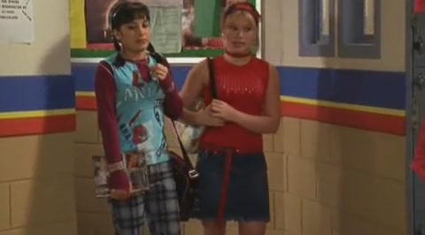 DailyDuff-dot-org_LizzieMcGuire-2x34MagicTrain0227.jpg