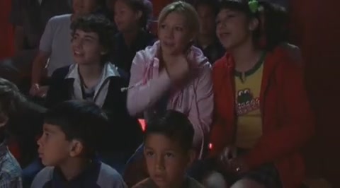 DailyDuff-dot-org_LizzieMcGuire-2x34MagicTrain0509.jpg