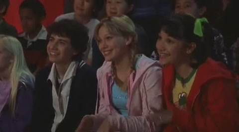 DailyDuff-dot-org_LizzieMcGuire-2x34MagicTrain0574.jpg