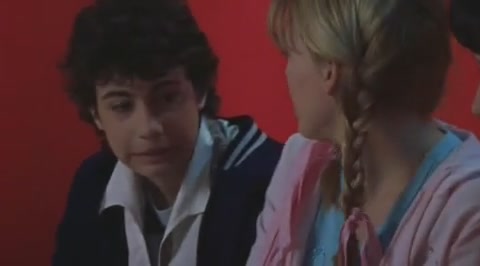 DailyDuff-dot-org_LizzieMcGuire-2x34MagicTrain0646.jpg