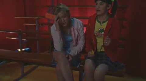 DailyDuff-dot-org_LizzieMcGuire-2x34MagicTrain0662.jpg