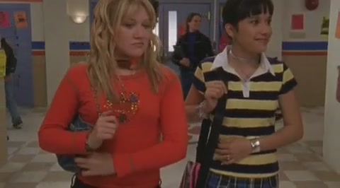 DailyDuff-dot-org_LizzieMcGuire-2x34MagicTrain0687.jpg