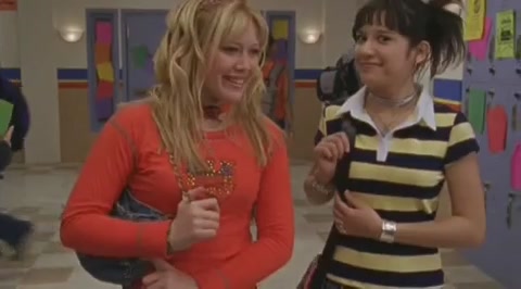 DailyDuff-dot-org_LizzieMcGuire-2x34MagicTrain0689.jpg