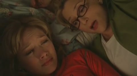 DailyDuff-dot-org_LizzieMcGuire-2x34MagicTrain0814.jpg