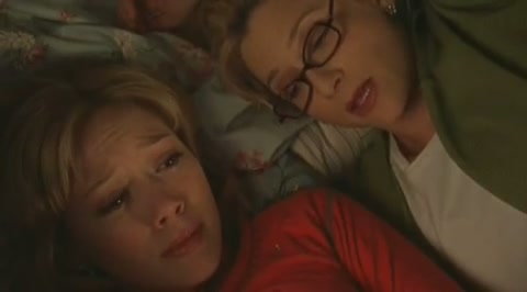DailyDuff-dot-org_LizzieMcGuire-2x34MagicTrain0815.jpg