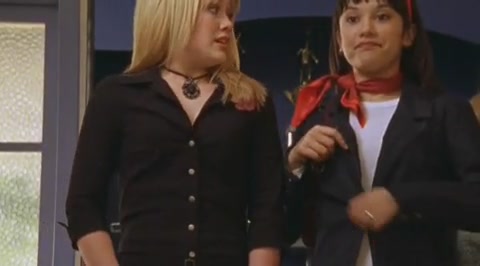 DailyDuff-dot-org_LizzieMcGuire-2x34MagicTrain0852.jpg
