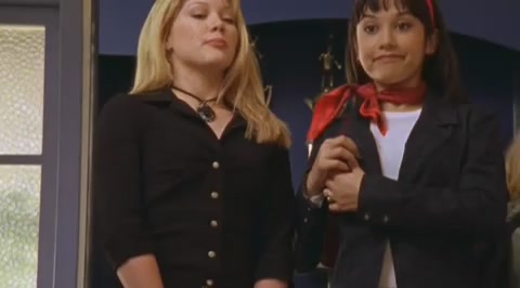 DailyDuff-dot-org_LizzieMcGuire-2x34MagicTrain0853.jpg