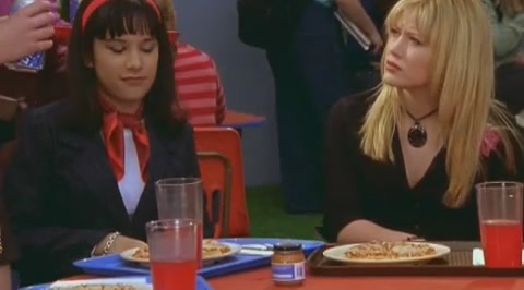 DailyDuff-dot-org_LizzieMcGuire-2x34MagicTrain0939.jpg