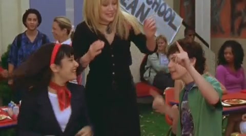 DailyDuff-dot-org_LizzieMcGuire-2x34MagicTrain1048.jpg