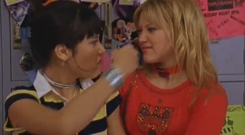 DailyDuff-dot-org_LizzieMcGuire-2x34MagicTrain1203.jpg