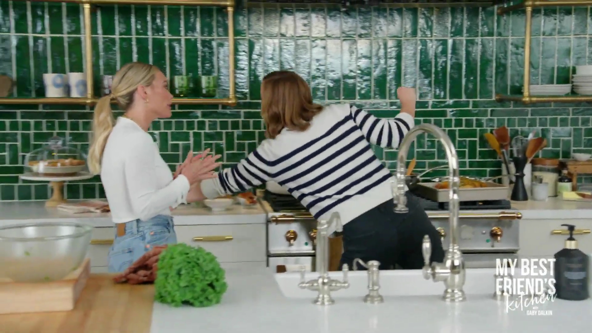 DailyDuff-dot-nl_MyBestFriendsKitchenwithGabyDalkin0991.jpg DailyDuff-dot-nl_MyBestFriendsKitchenwithGabyDalkin0991.jpg