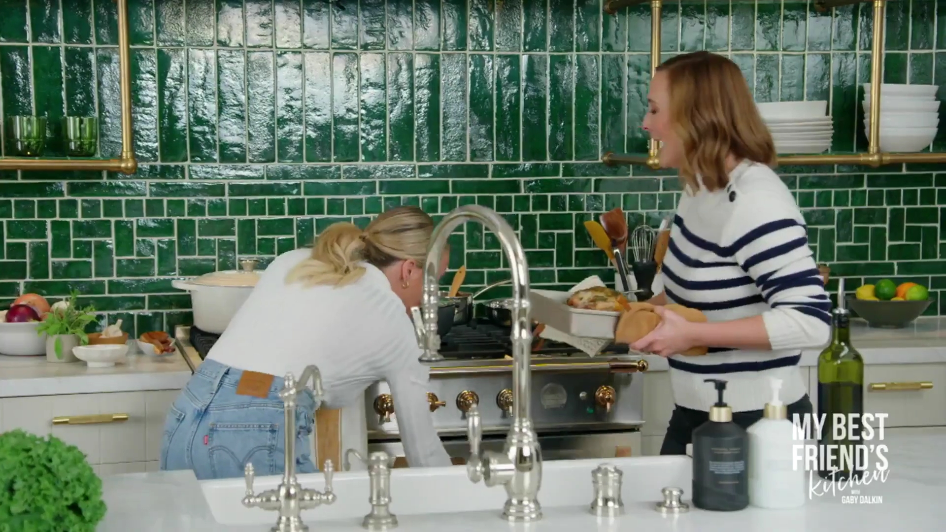 DailyDuff-dot-nl_MyBestFriendsKitchenwithGabyDalkin0998.jpg DailyDuff-dot-nl_MyBestFriendsKitchenwithGabyDalkin0998.jpg