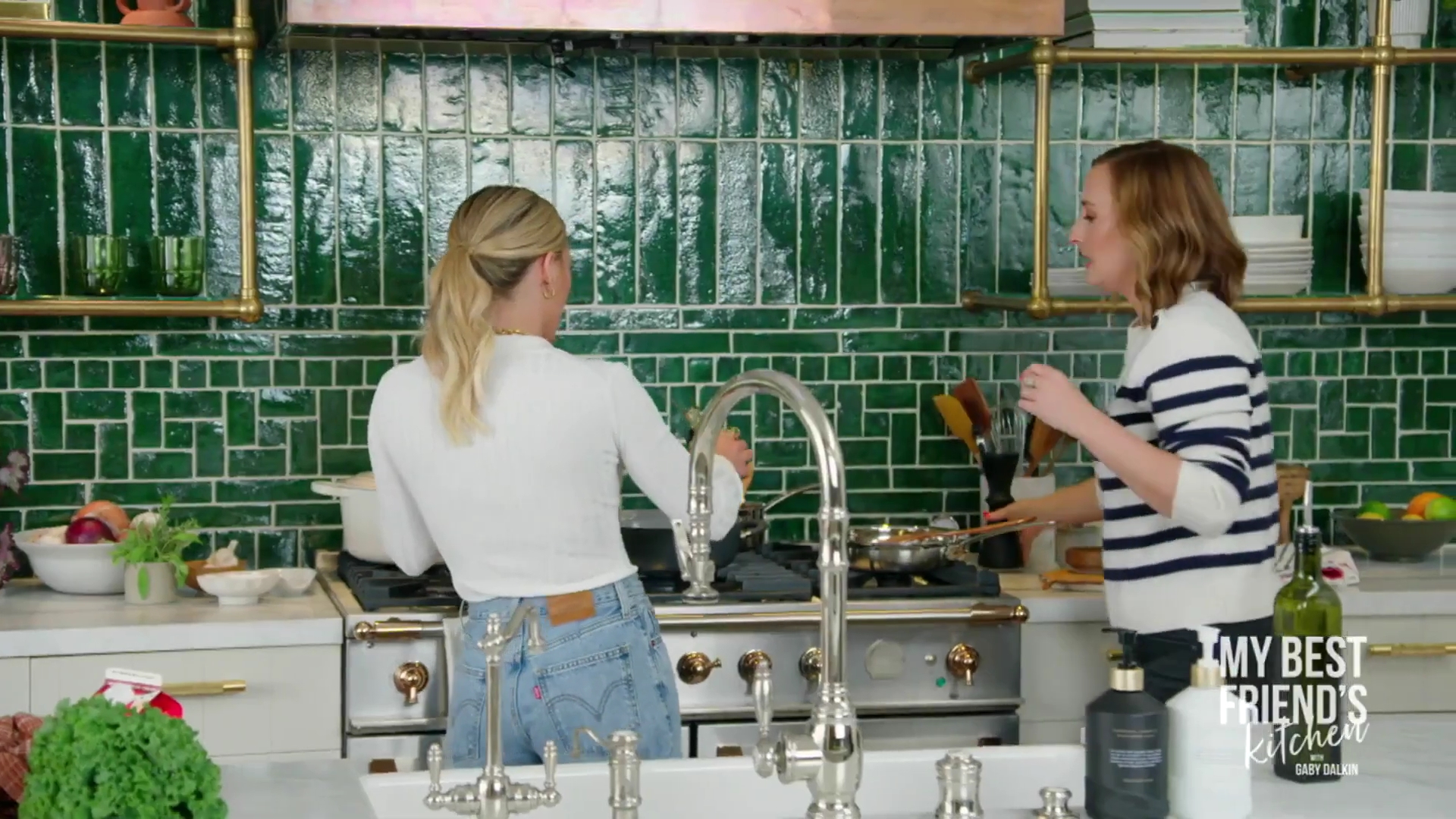 DailyDuff-dot-nl_MyBestFriendsKitchenwithGabyDalkin1210.jpg DailyDuff-dot-nl_MyBestFriendsKitchenwithGabyDalkin1210.jpg