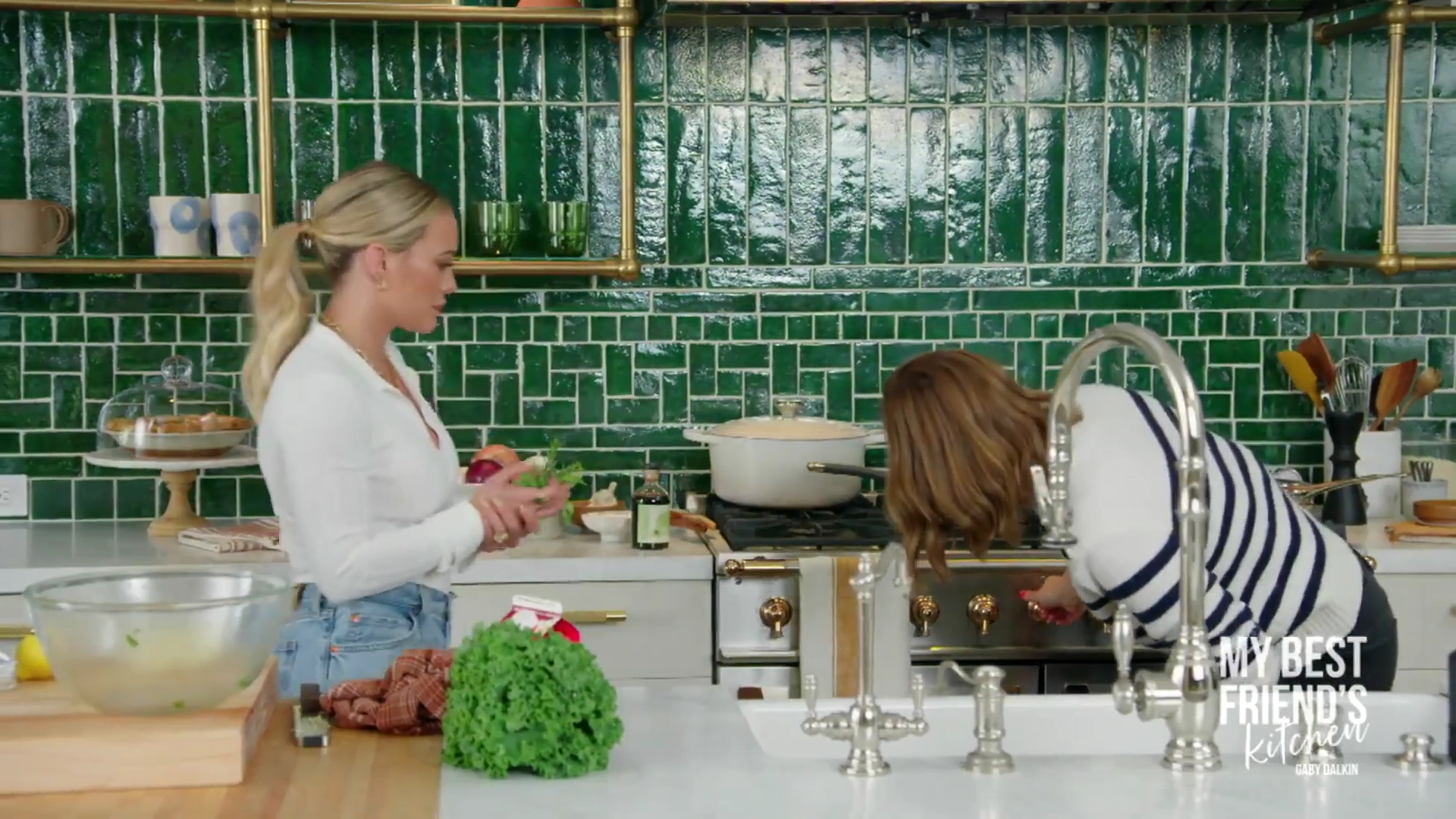 DailyDuff-dot-nl_MyBestFriendsKitchenwithGabyDalkin1247.jpg DailyDuff-dot-nl_MyBestFriendsKitchenwithGabyDalkin1247.jpg