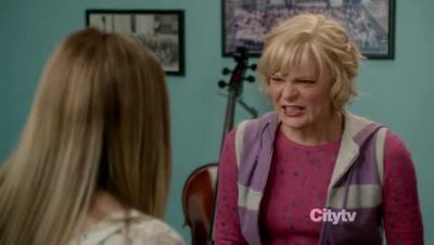 DailyDuff-dot-nl_RaisingHope-3x20TheOldGirl1089.jpg