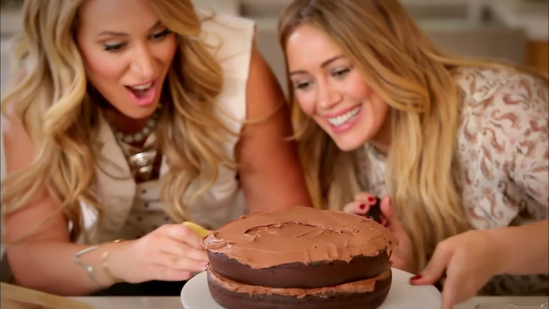 DailyDuff-dot-nl_RealGirlsKitchen1x05DuffFamilyCrabBoil0556.jpg DailyDuff-dot-nl_RealGirlsKitchen1x05DuffFamilyCrabBoil0556.jpg