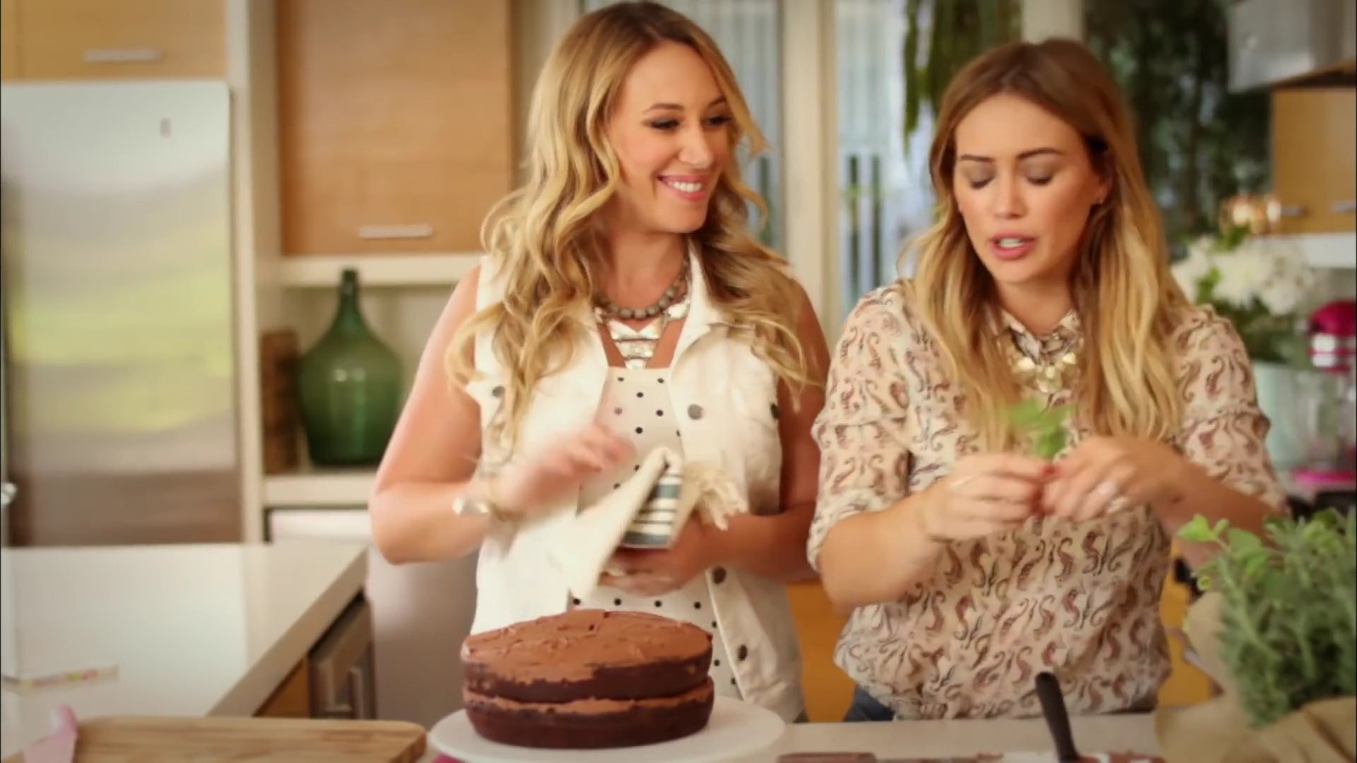 DailyDuff-dot-nl_RealGirlsKitchen1x05DuffFamilyCrabBoil0568.jpg DailyDuff-dot-nl_RealGirlsKitchen1x05DuffFamilyCrabBoil0568.jpg