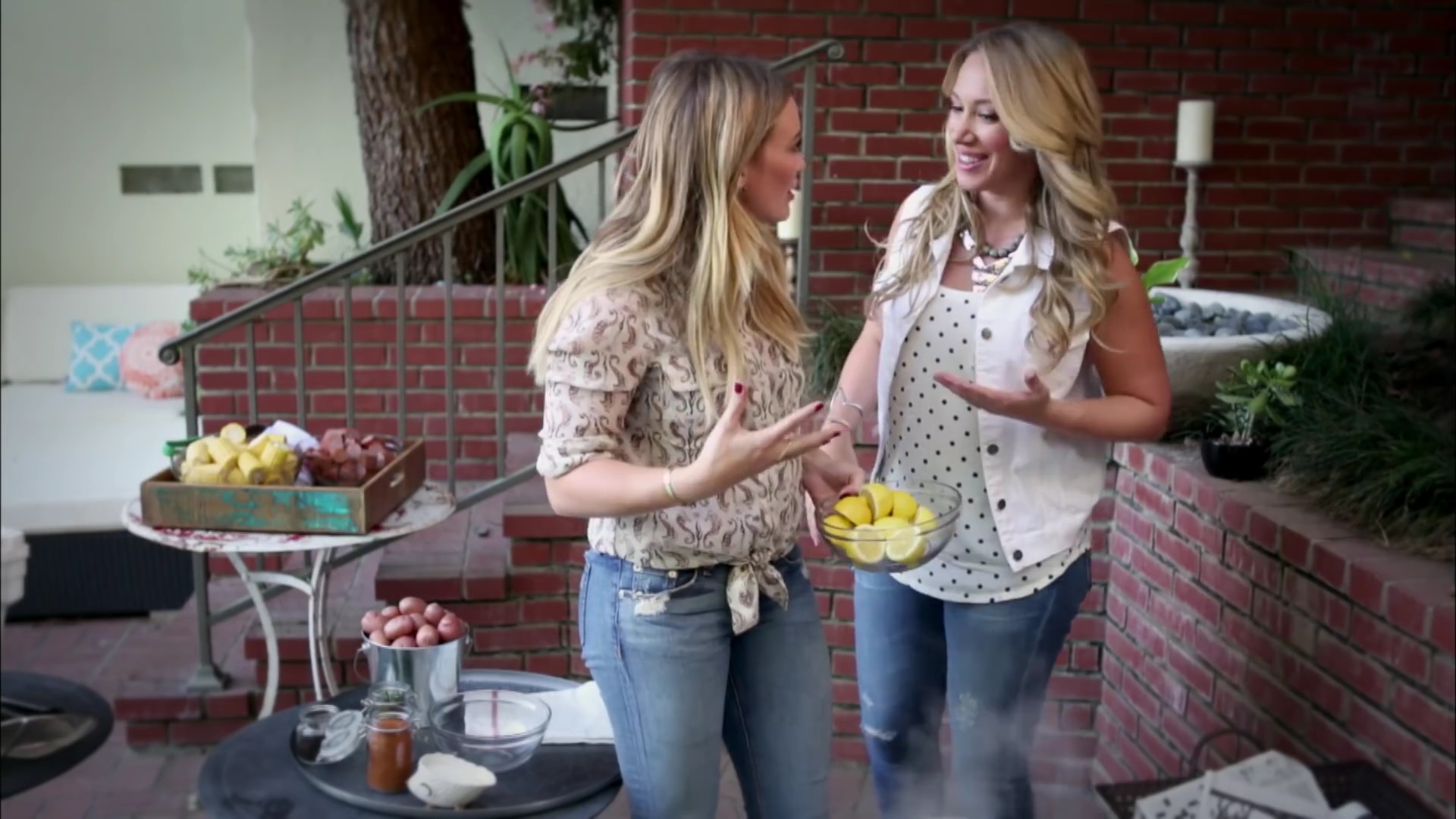 DailyDuff-dot-nl_RealGirlsKitchen1x05DuffFamilyCrabBoil0658.jpg DailyDuff-dot-nl_RealGirlsKitchen1x05DuffFamilyCrabBoil0658.jpg