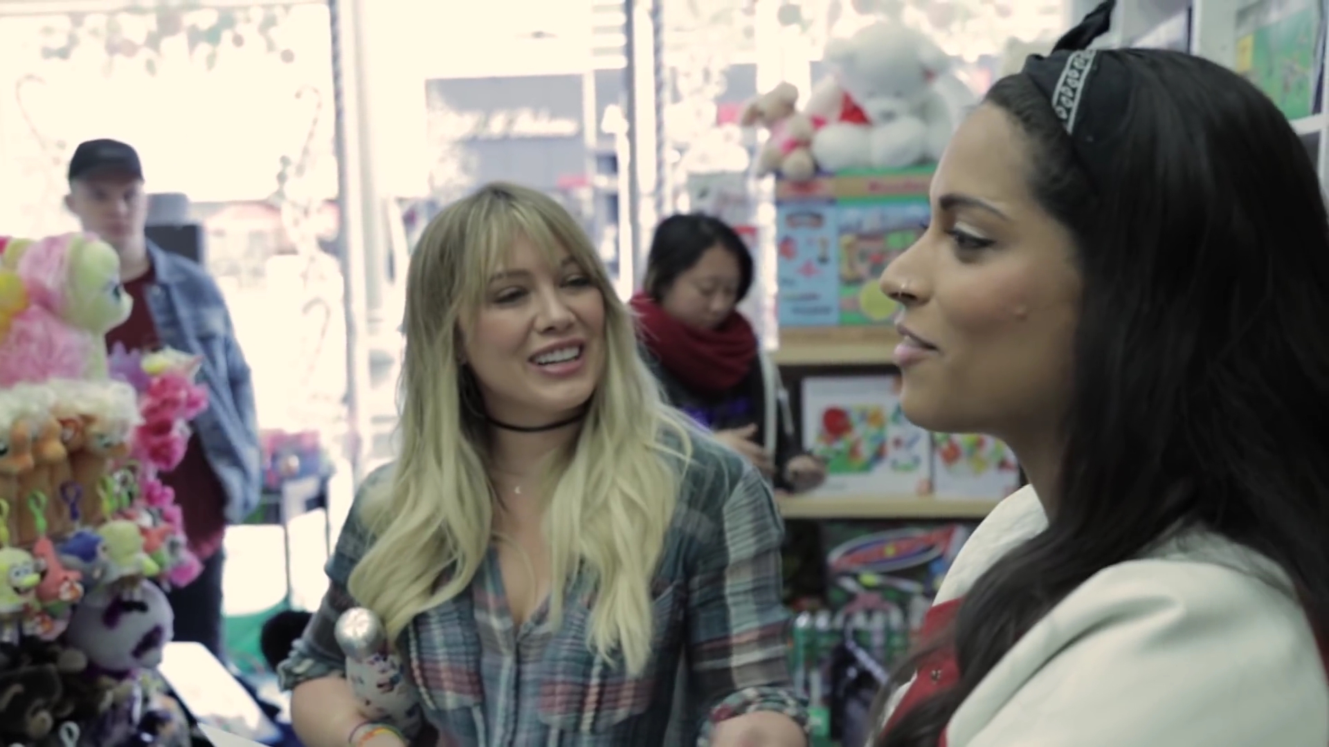 DailyDuff-dot-nl_WhatLastMinuteChristmasShoppingisReallyLike_Bloopers0047.jpg