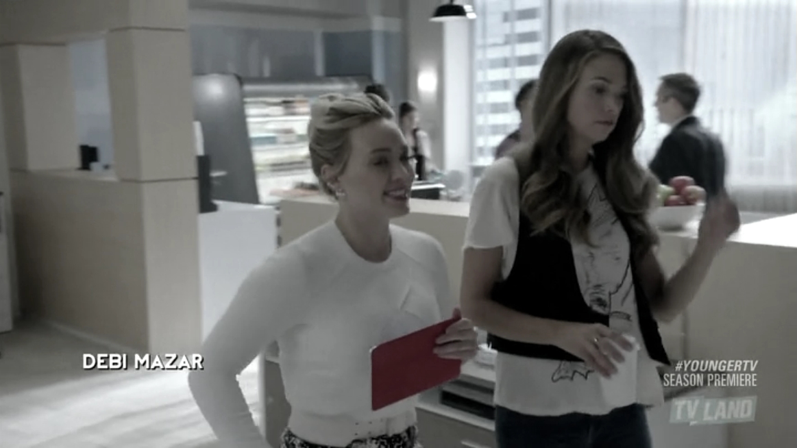 DailyDuff_dot_nl-Younger2x01-0283.jpg