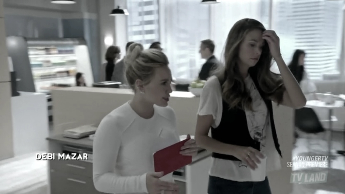 DailyDuff_dot_nl-Younger2x01-0284.jpg
