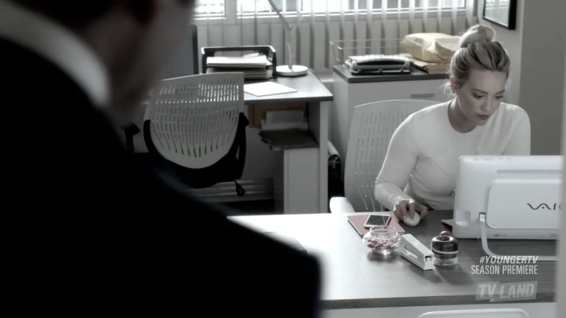 DailyDuff_dot_nl-Younger2x01-0562.jpg