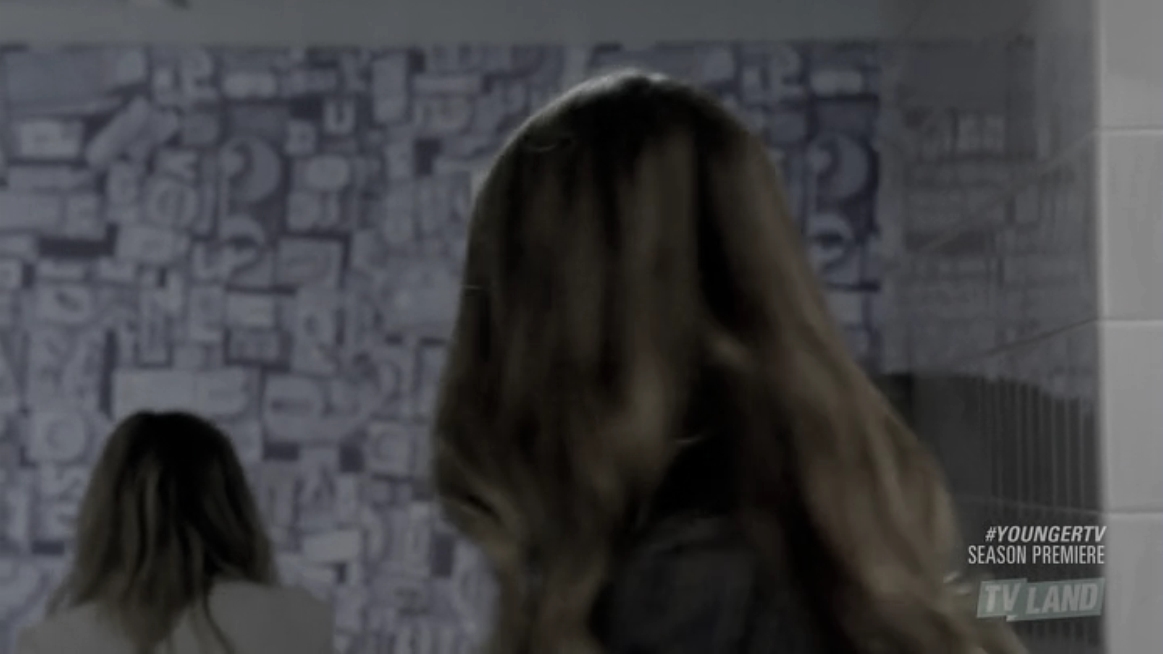 DailyDuff_dot_nl-Younger2x02-0976.jpg