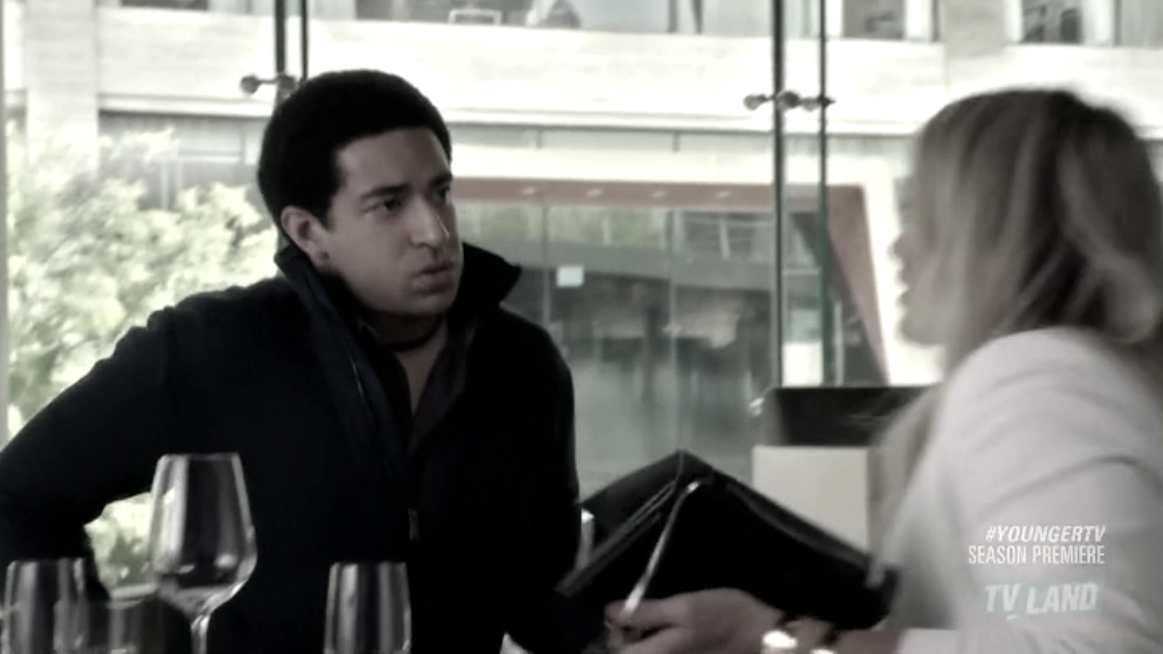 DailyDuff_dot_nl-Younger2x02-1022.jpg