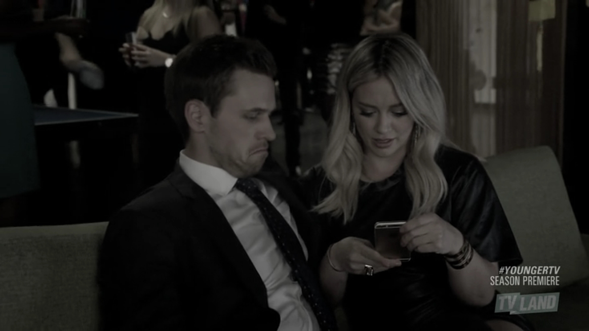 DailyDuff_dot_nl-Younger2x02-1216.jpg