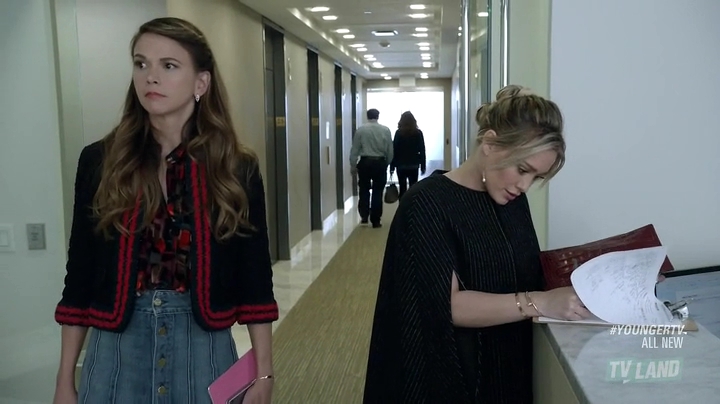 DailyDuff_dot_nl-younger2x08-0101.jpg