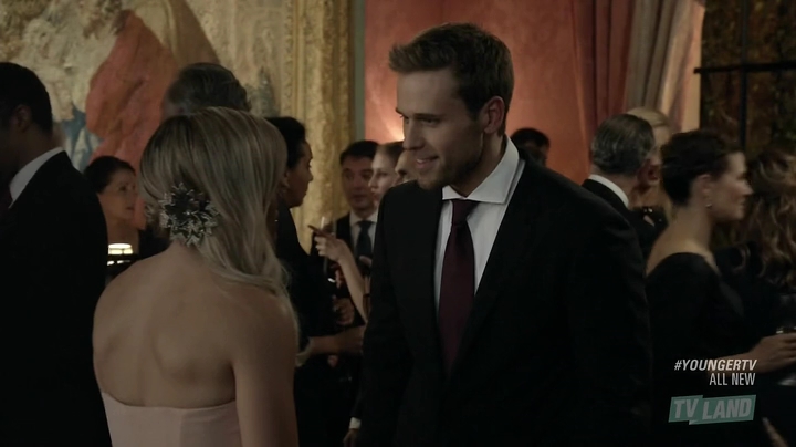 DailyDuff_dot_nl-younger2x08-0419.jpg