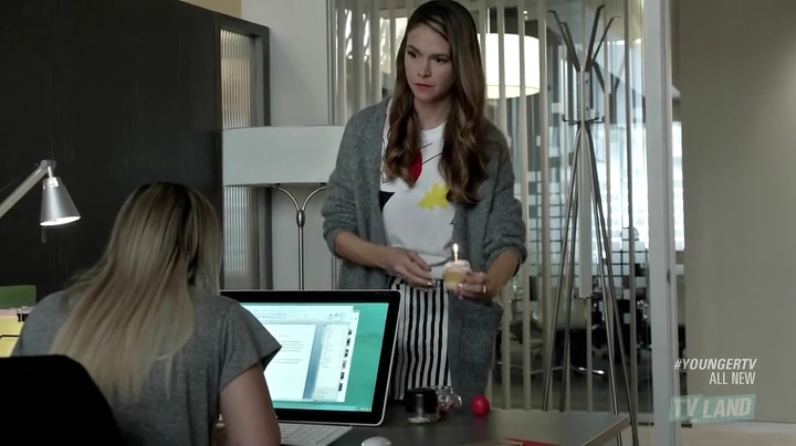 DailyDuff_dot_nl-younger2x08-0553.jpg