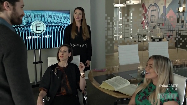 DailyDuff_dot_nl_Younger2x090698.jpg