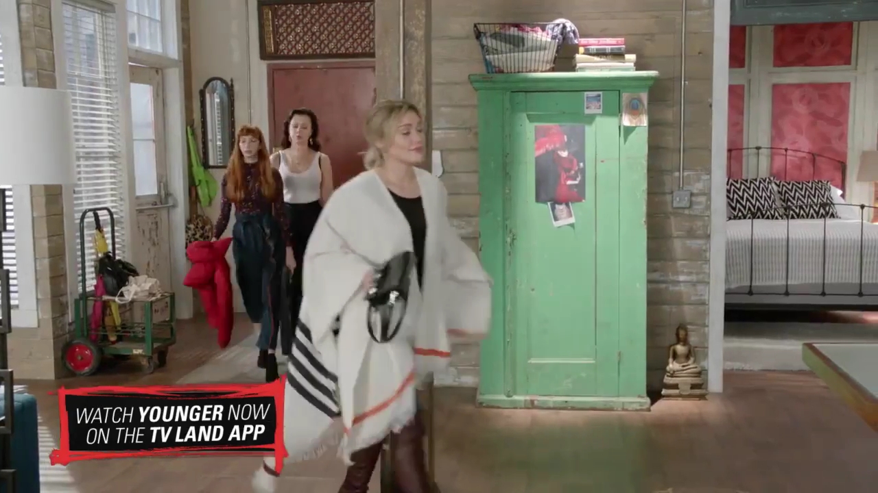 DailyDuff-dot-nl_Younger-HilaryOnKelseyFashion0137.jpg DailyDuff-dot-nl_Younger-HilaryOnKelseyFashion0137.jpg