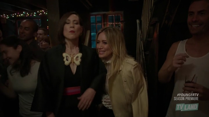 DailyDuff-dot-NL-Younger3x01-0744.jpg DailyDuff-dot-NL-Younger3x01-0744.jpg