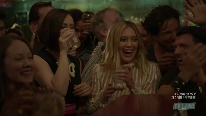 DailyDuff-dot-NL-Younger3x01-0936.jpg DailyDuff-dot-NL-Younger3x01-0936.jpg